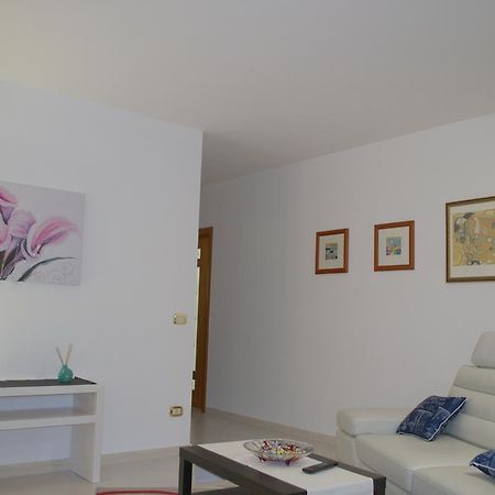 Casa Vacanze La Rocca Lägenhet Matera Exteriör bild